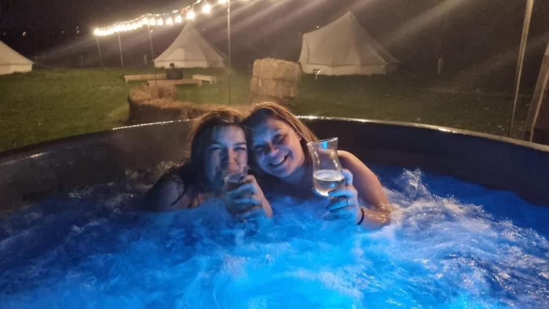 Secret Garden Glamping African Themed Tent Newark upon Trent Екстериор снимка